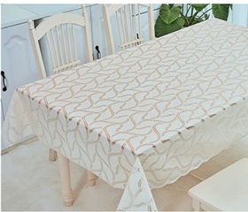 004-1 cream  Клеенка ажурная MONICA без основы (1,37*20м) Китай